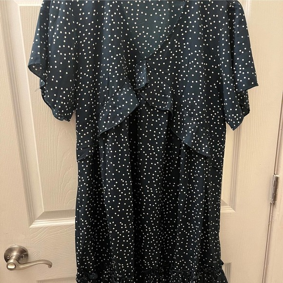 No brand Dresses & Skirts - Unbranded polka dot dress